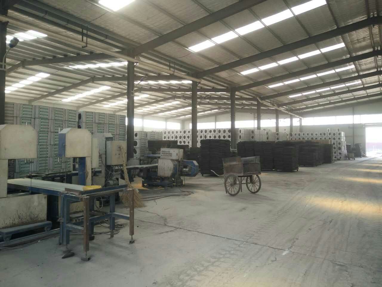 泡沫玻璃板價格