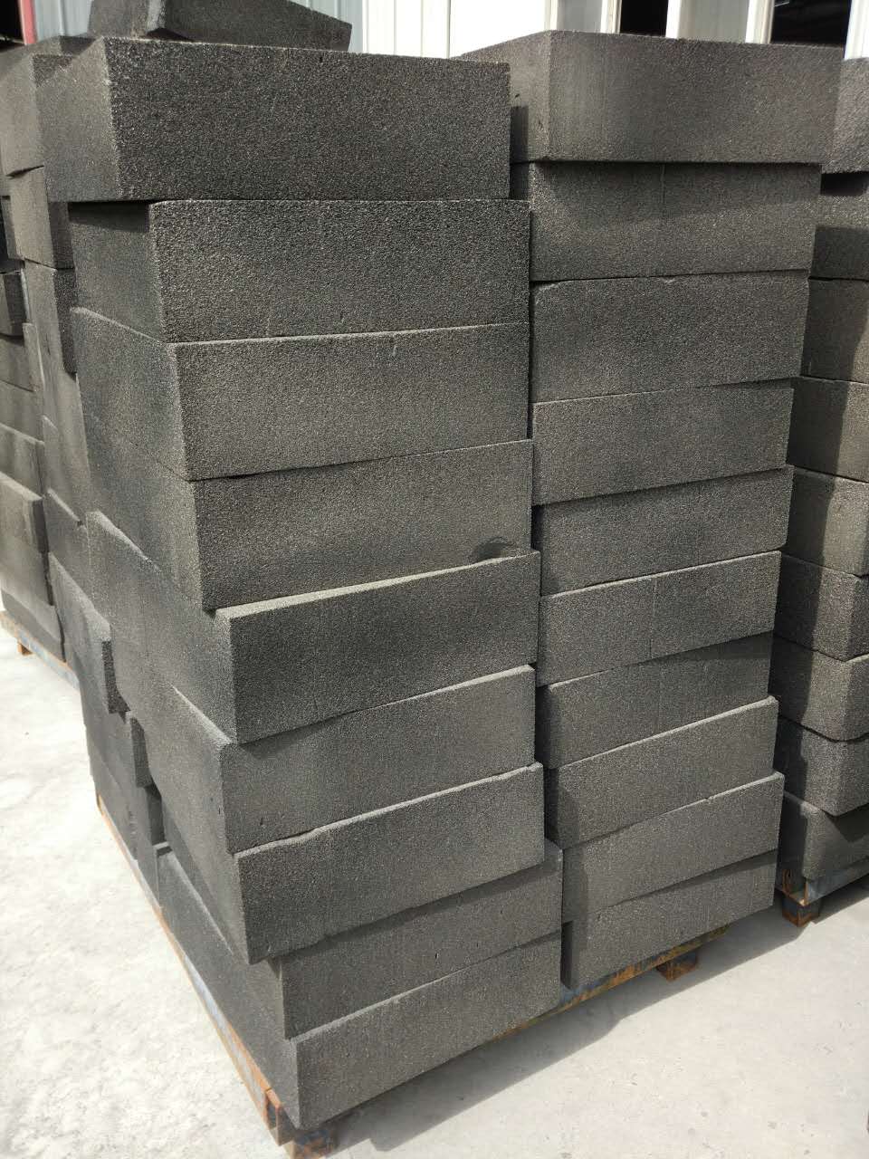 泡沫玻璃板廠家